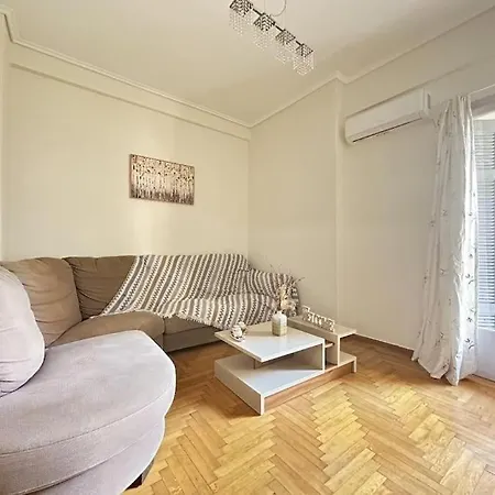 The Koukaki Urban Escape Apartment *