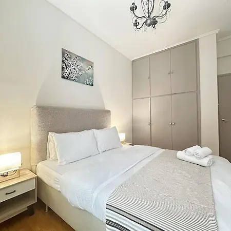 The Koukaki Urban Escape Apartment