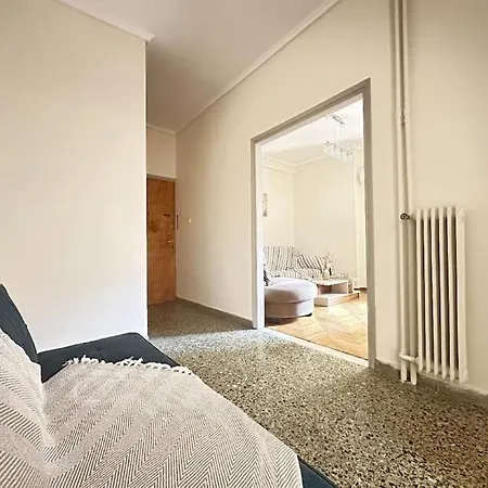 The Koukaki Urban Escape Apartment